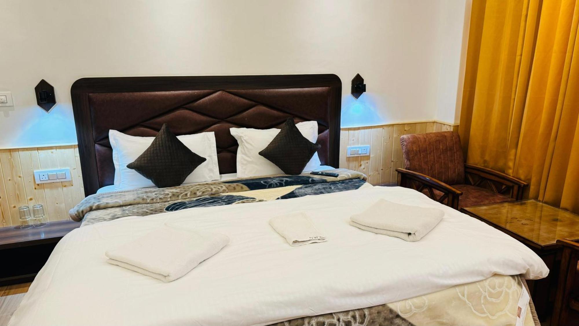 The Midnight Garden Manali Hotel Екстериор снимка
