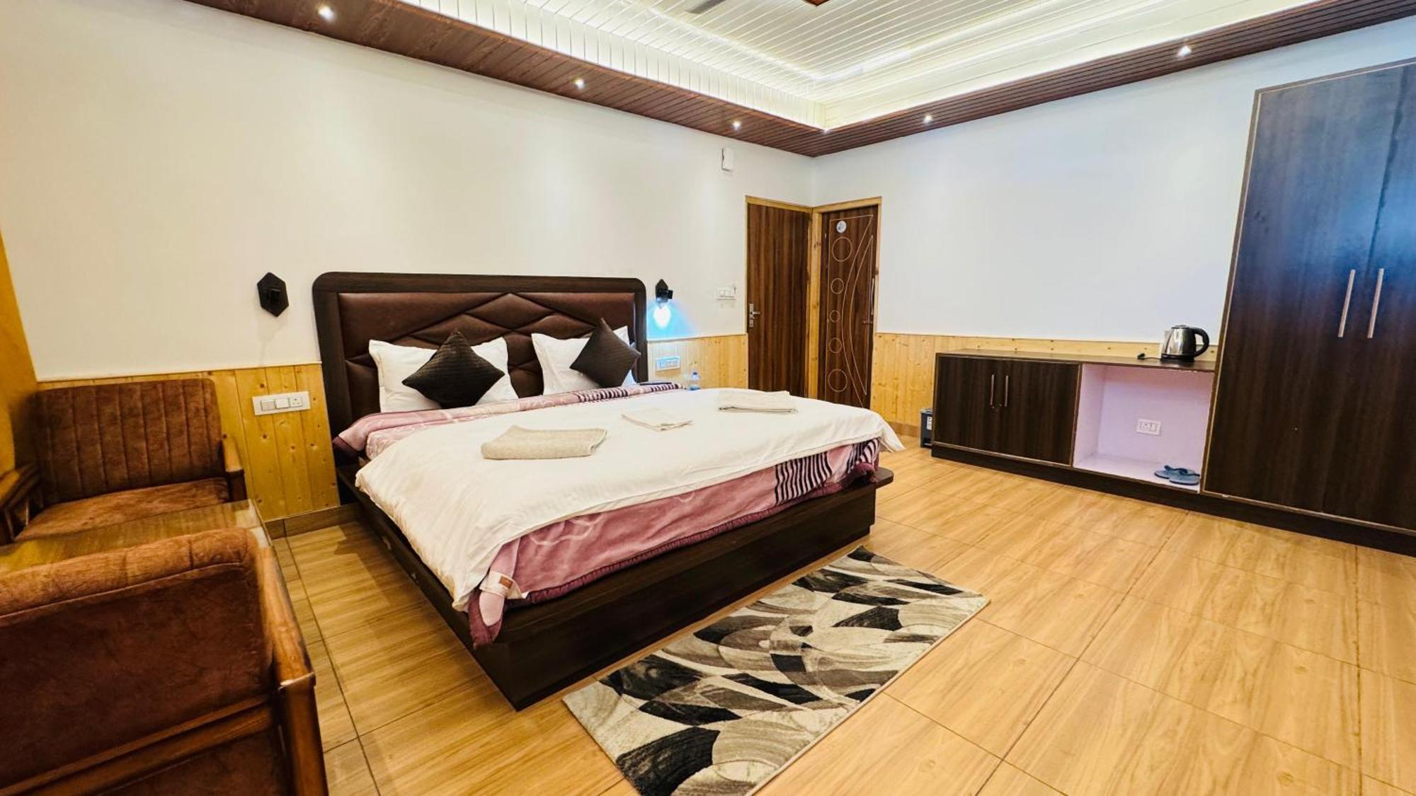 The Midnight Garden Manali Hotel Екстериор снимка