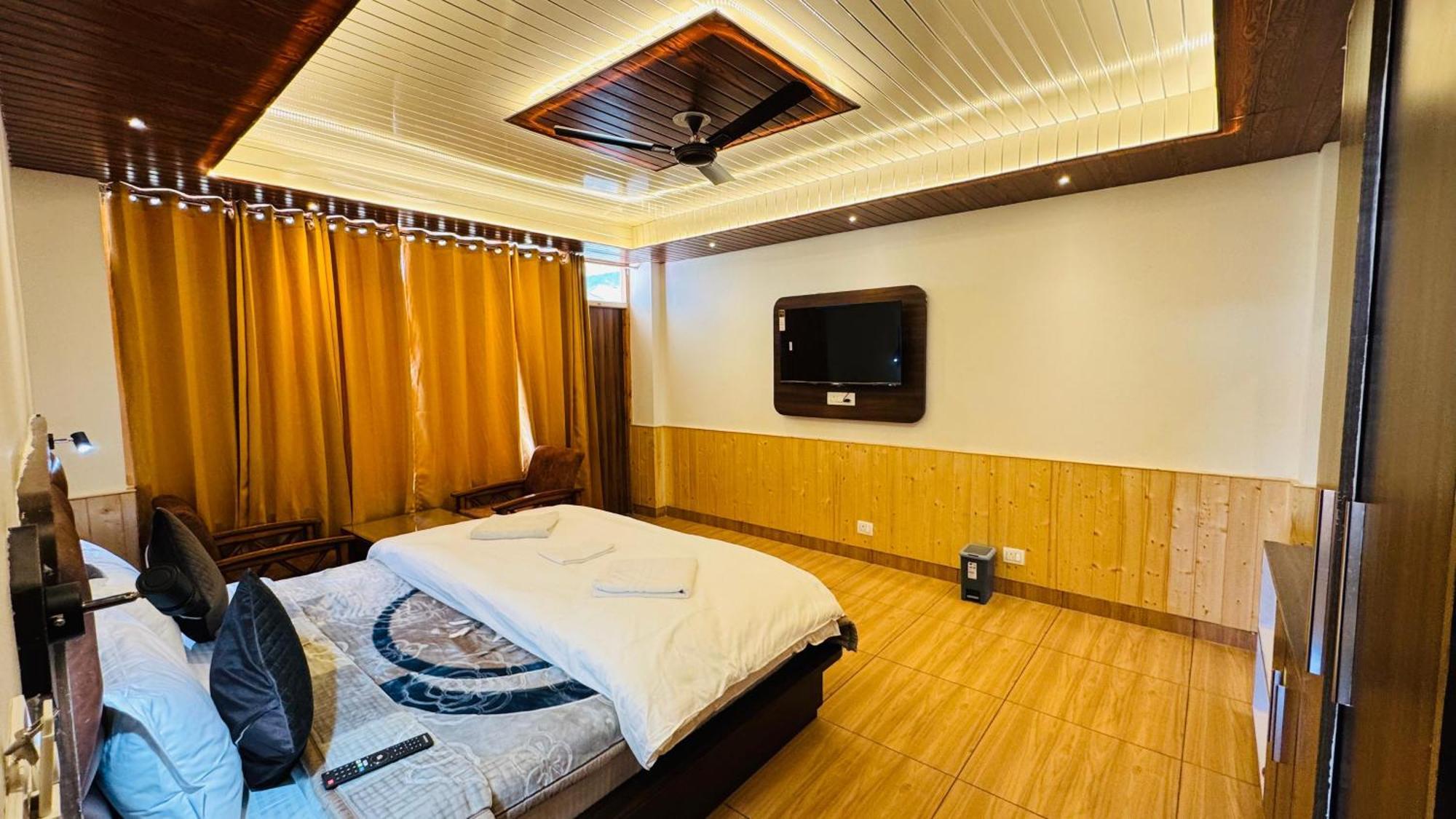 The Midnight Garden Manali Hotel Екстериор снимка